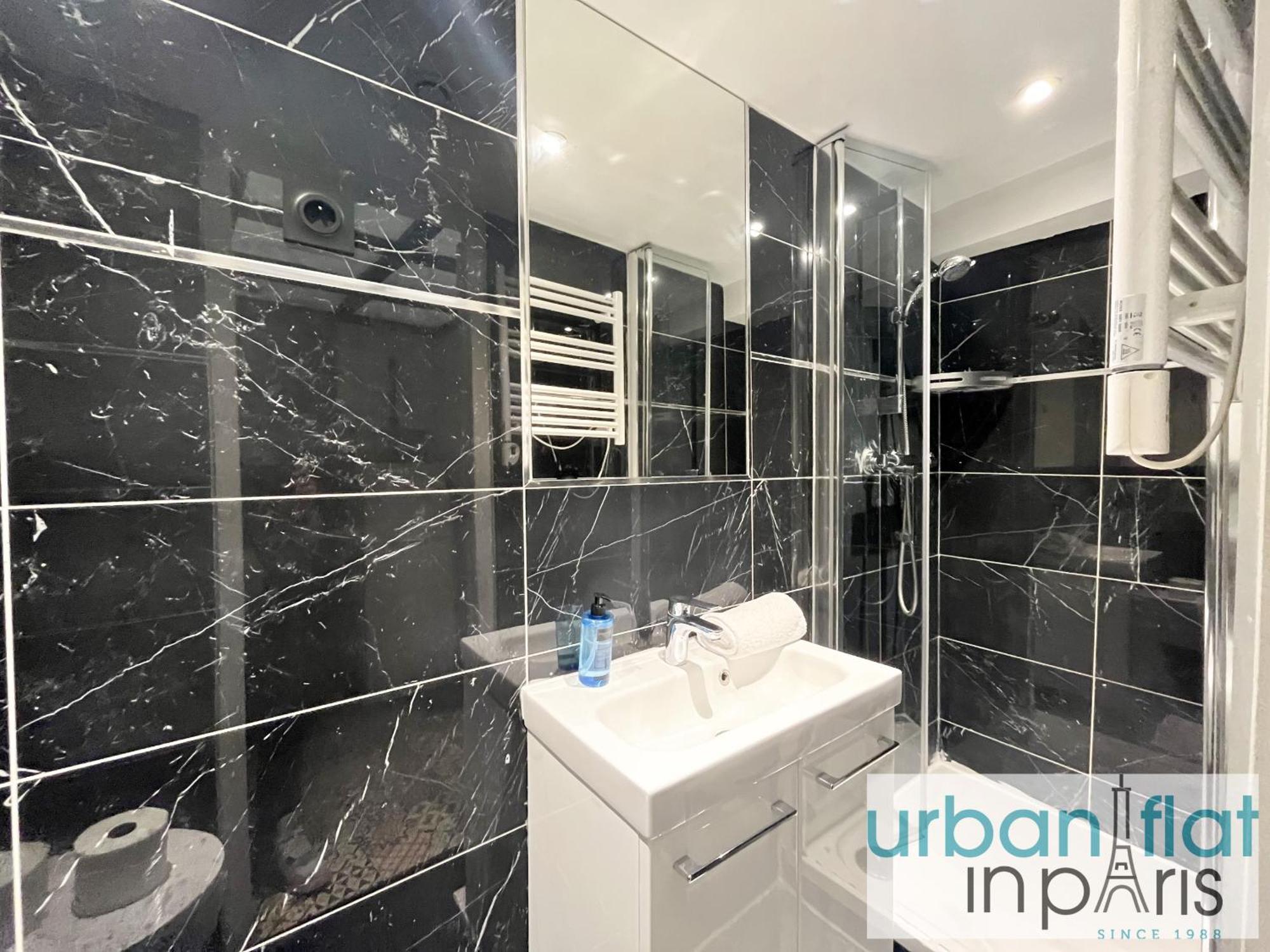 120 - Urban Gorgeous Apartment Le Marais Paris Bagian luar foto